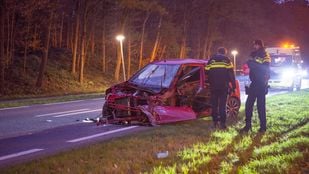 ongeluk botsing auto's antwerpsestraatweg hoogerheide bergen op zoom