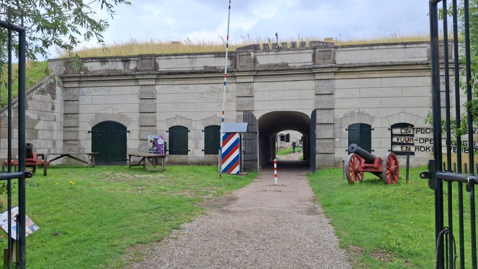 Raad van Toezicht moet stabiliteit en rust brengen in Fort Sabina