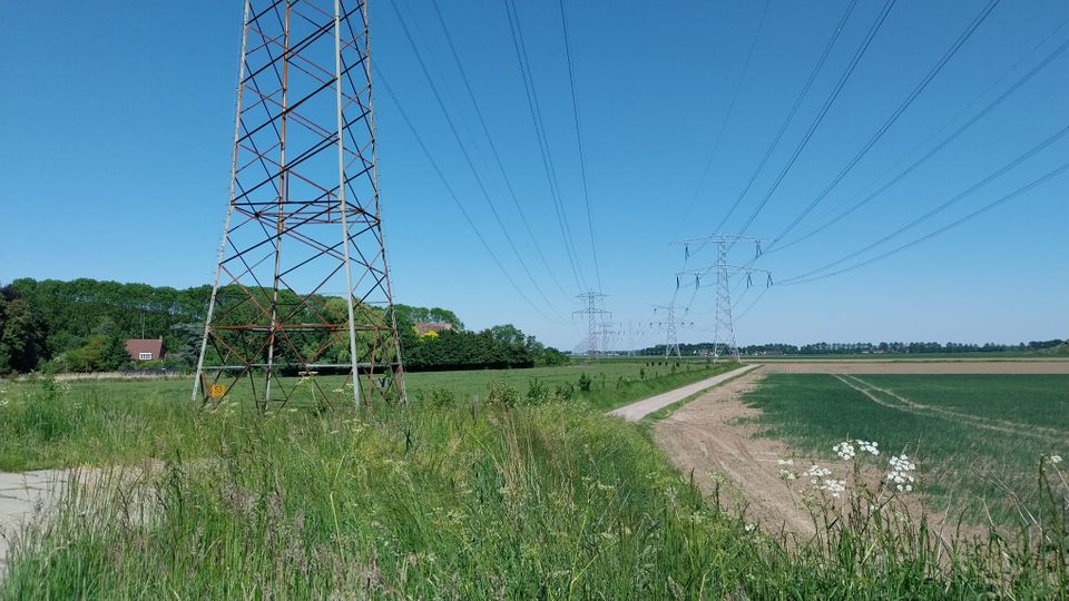 Netbeheerders vragen om keuze voor 380kV station Moerdijk: gemeente niet blij
