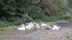 Drugsafval Glymesweg Nieuw-Vossemeer