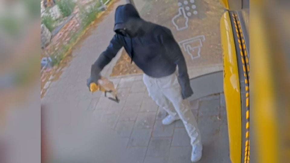 nieuws politie 112 steenbergen overval beroving pinnen geld