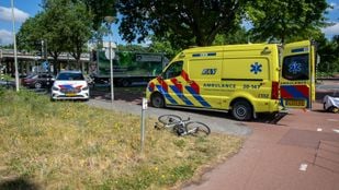 Ongeluk Roosendaal scooter wielrenner