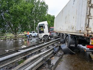 ongeval a27 112 nieuws brabant politie hooipolder