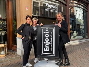 Woonwinkel Enjooi wint prijs voor beste winkel van Nederland: &#8216;We zijn allemaal overdonderd&#8217;
