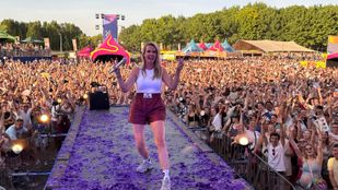 Monique Smit tijdens Just Dance 2025.