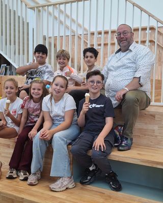 Leerlingen van Heilinde dolblij met nieuw schoolgebouw: ’Het bevalt ons goed!’