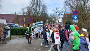 Scholenoptocht Hoogerheide