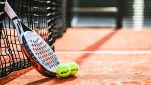 padel racket bal