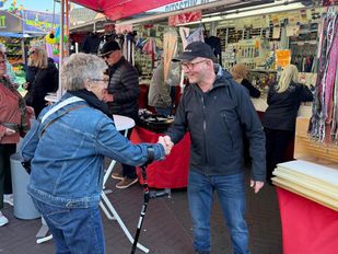 Jos 40 jaar weekmarkt Etten-Leur