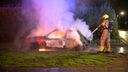 Auto verwoest door brand in Roosendaal
