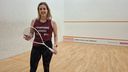 Squashspeelster Tessa uit Sint Willebrord droomt van Olympische Spelen: &#8216;Nederland representeren lijkt me fantastisch&#8217;