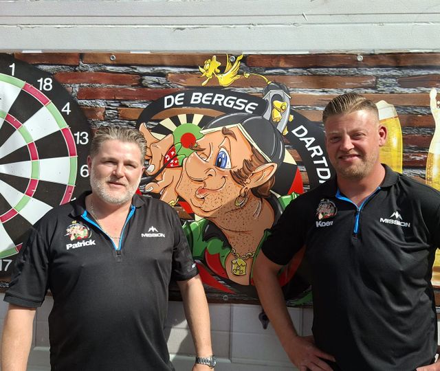 Opnieuw is Bergse Dart Drive een groot succes: &#8216;Beste excuus voor een kroegentocht&#8217;