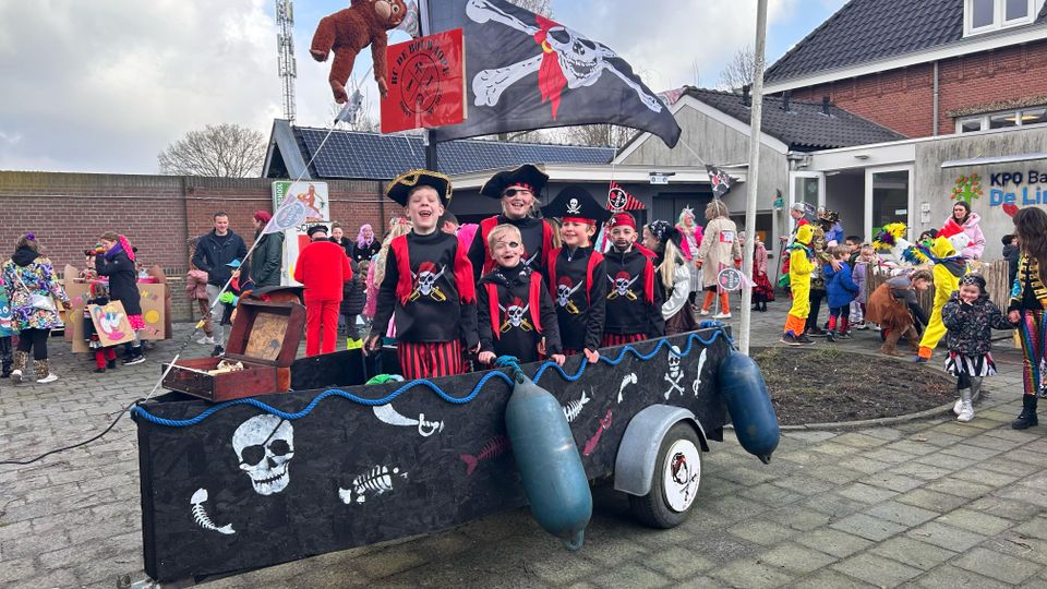 carnaval nispen aopelaand optocht de lind