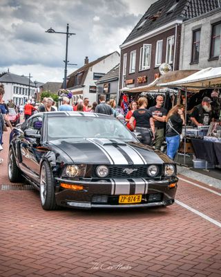 Voor de vijfde keer American Day in Hoeven: &#8216;Prachtige Amerikaanse auto&#8217;s&#8217;
