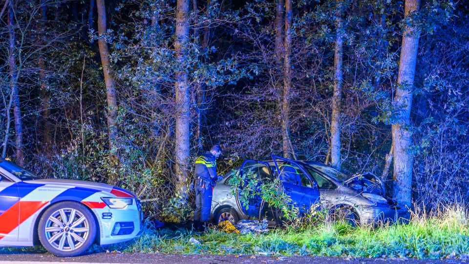 Achtervolging eindigt in crash op A58 bij Sint Willebrord, twee zwaargewonden