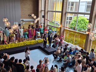 Kleding krijgt tweede leven tijdens kledingfestival: &#8216;Prachtig om te zien&#8217;