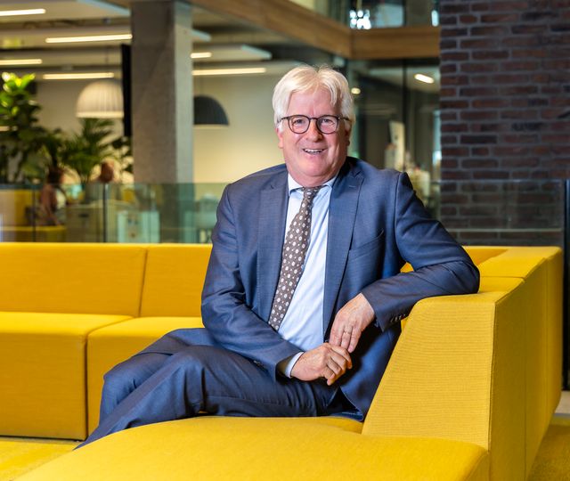 &#8216;Ik ben de vervanger, de invaller&#8217;, legt Erik van Merrienboer uit