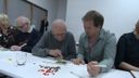 Bewoners tanteLouise genieten van kerstlunch bij Ricoh