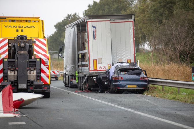 Ernstig ongeval op A4 bij Woensdrecht