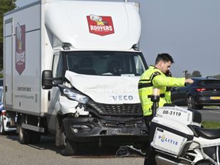 ongeval bakwagen Rijsbergen