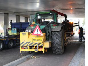 nieuws 112 brabant roosendaal tractor trekker politie