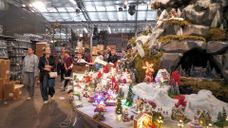 Kerstshow Intratuin Halsteren al bijna klaar: bezoekers gluren achter de schermen