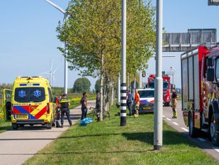 Traumahelikopter landt na ernstig eenzijdig ongeval in Moerdijk