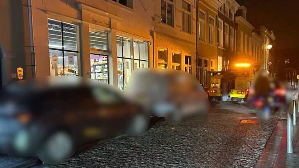 Foutparkeerders Potterstraat en Bosstraat op de bon: &#8216;Tijd van waarschuwen is voorbij&#8217;