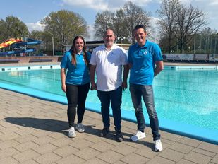 Van links naar rechts Kayleigh Kattevilder, Stefan van der Pluijm en Geerd-Jan Bouwer (Foto: ZuidWest Update)