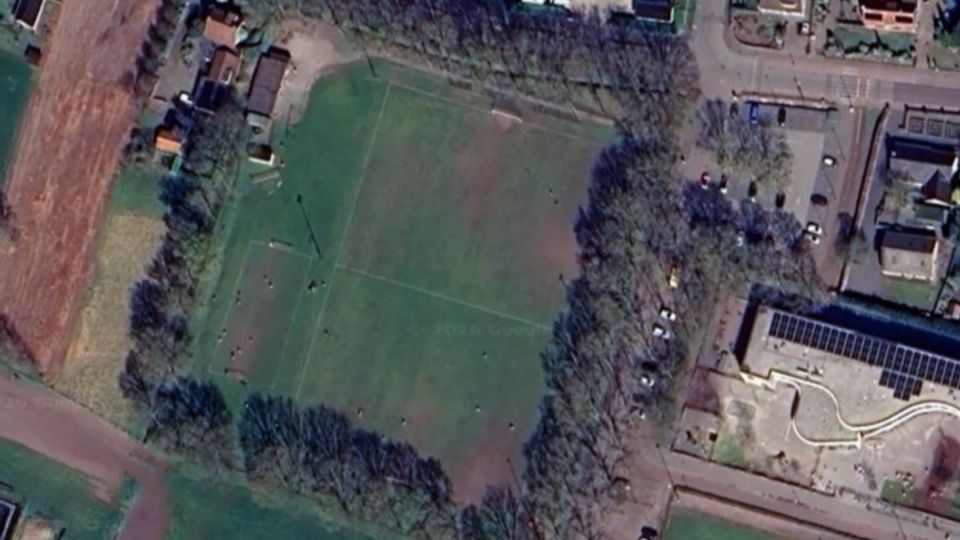 Voetbal&shy;verenigingen in Halderberge krijgen hulp om faciliteiten te verbeteren