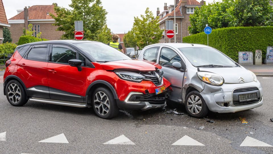 112 ongeluk botsing ongeval bergen op zoom politie ambulance nieuws brabant