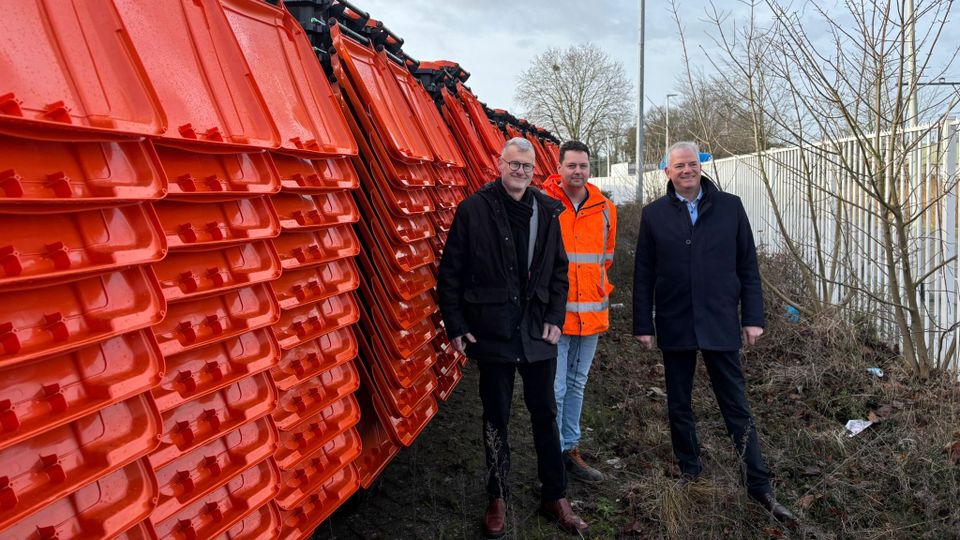 Saver maakt zich klaar om meer dan achtduizend vuilnisbakken uit te delen: &#8216;Flinke logistieke klus&#8217;
