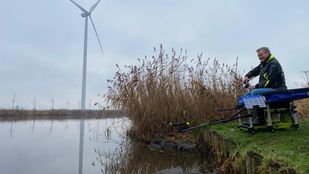 Marco Gabriëls aan de waterkant