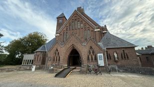 Het nieuwe dorpshuis van Hoeven.