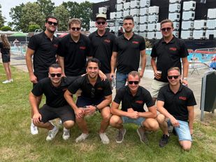 Zwembadfeest in Zundert toch succes ondanks schrappen van zaterdag