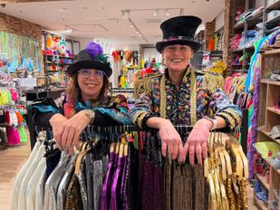 De Carnavalswinkel Etten-Leur