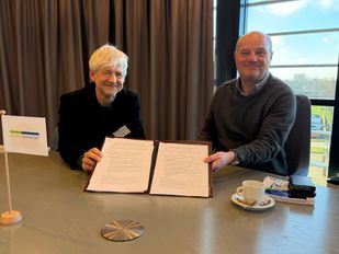 Ondertekenmoment De Pot Op in het gemeentehuis van Steenbergen