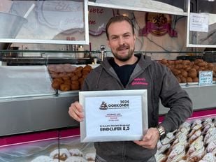 Beste oliebollen van Brabant Etten-Leur Emiel Mobron