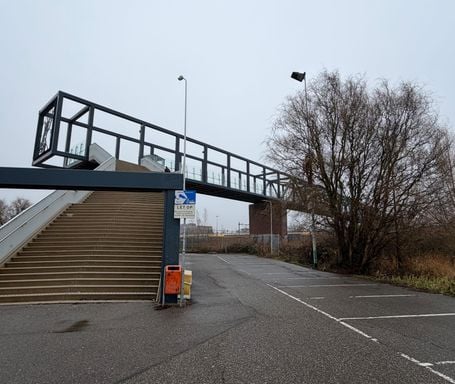 De passerelle in Roosendaal