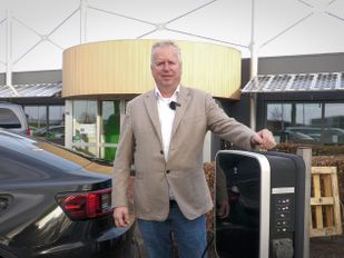 Boete voor duurzaam pand zorgt voor boosheid bij ondernemer René Heijnen