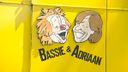 Broers uit Bergen op Zoom maken pubquiz over Bassie en Adriaan