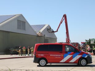 Brand in loods aan Tweede Boutweg in Kruisland