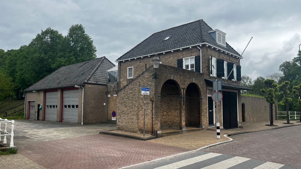 De kazerne aan de Landpoortstraatin WIllemstad