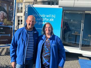 Belastingaangifte Belastingdienst-bus Hulp bij aangifte