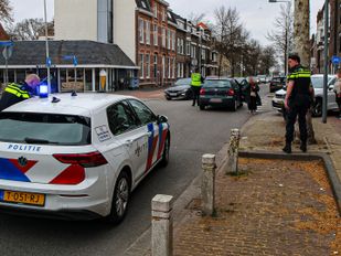 Zwangere vrouw naar ziekenhuis na botsing in Bergen op Zoom