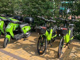 Elektrische deelscooters en fietsen