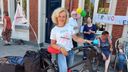Evelien fietst ruim 1300 kilometer om geld op te halen voor inloophuizen