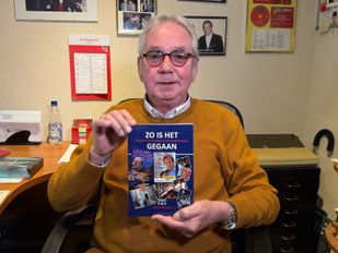 Piet Jansen uit Bergen op Zoom boekt en begeleid al 40 jaar artiesten.