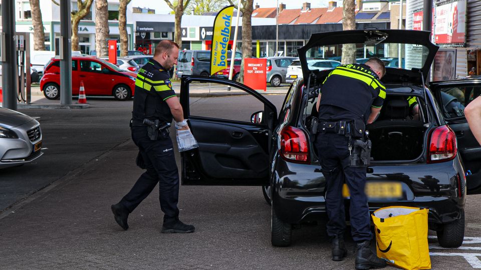 Drugs gevonden bij controle tankstation Bergen op Zoom: bestuurder aangehouden