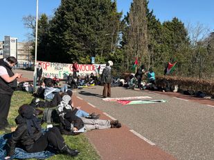palestina israël vliegbasis woensdrecht defensie aviolanda politie demonstratie